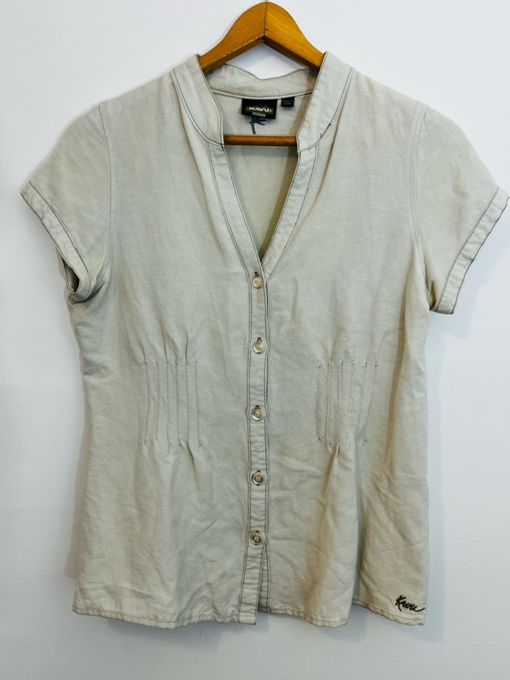 KAVU Bamboo Viscose Button Front Blouse Beige Short Sleeve Top Outdoor Hiking